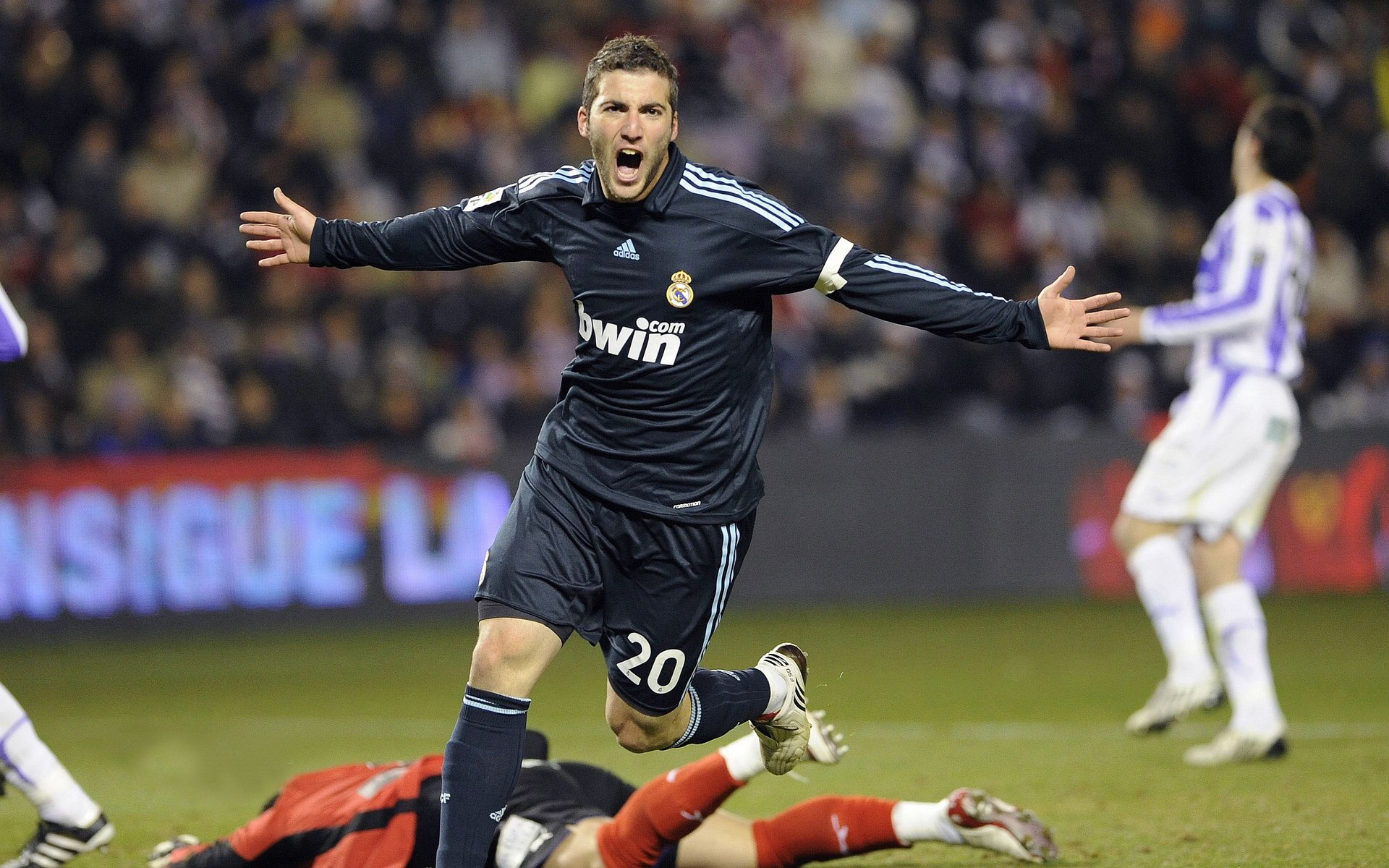 体育新闻中心发布全民健身线上竞赛平台试运行公告，全民健身日线上活动